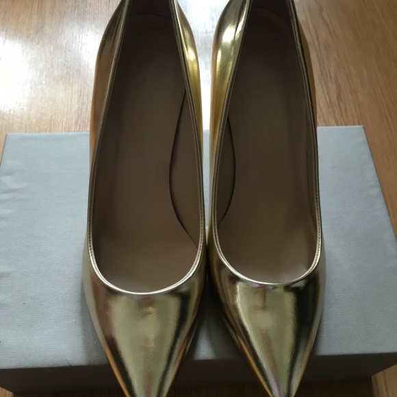 April metallic pumps - Picture 3 of 7